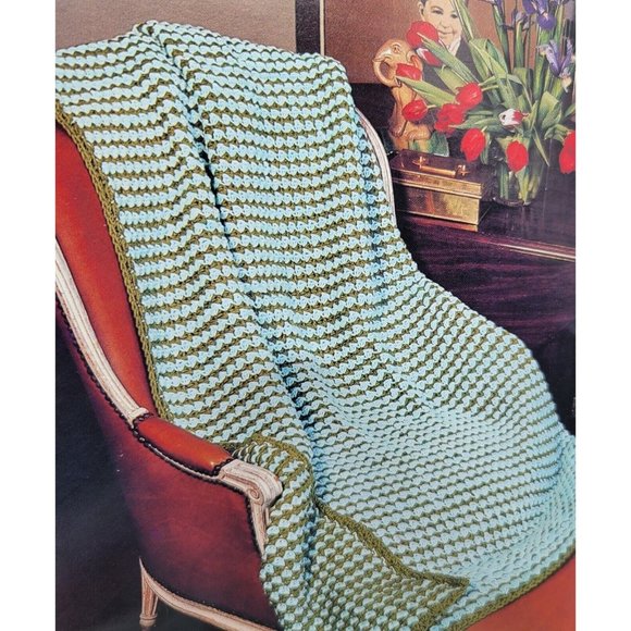 Crochet Patterns Mixed Lot of 12 Afghans Blankets Throws Beanies Slouchy Hat - Picture 11 of 12